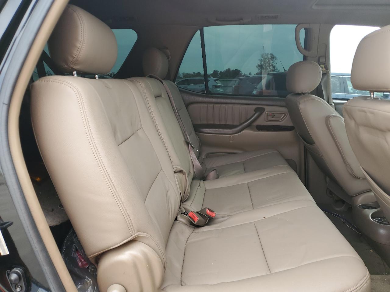 2004 TOYOTA SEQUOIA LIMITED photo 31