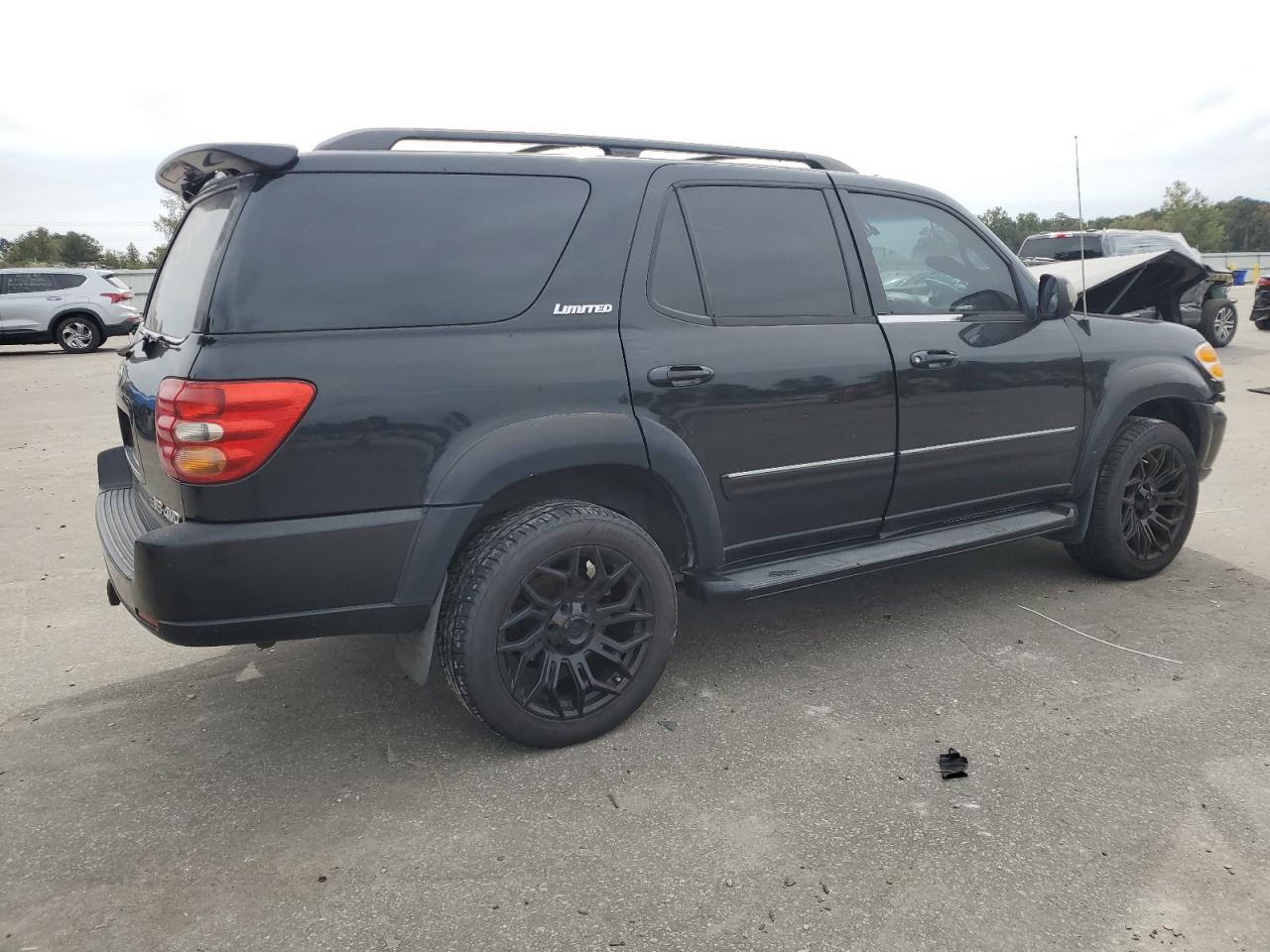 2004 TOYOTA SEQUOIA LIMITED photo 7