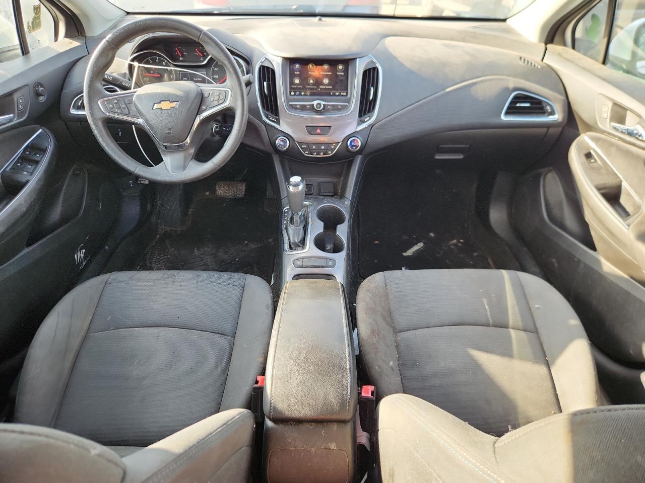 2019 CHEVROLET CRUZE LT photo 15