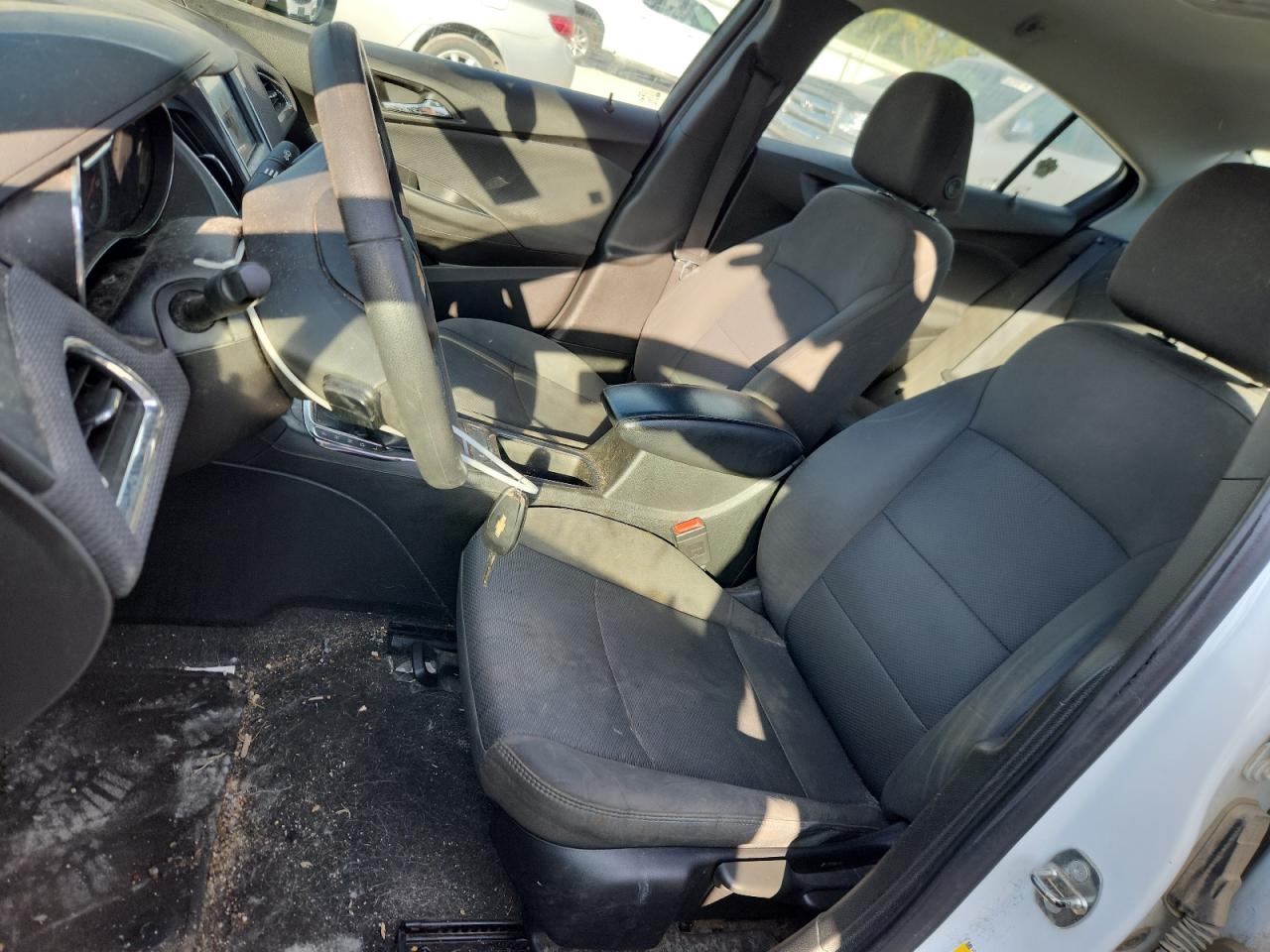 2019 CHEVROLET CRUZE LT photo 13