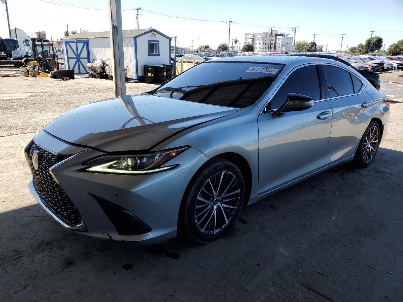 2022 LEXUS ES