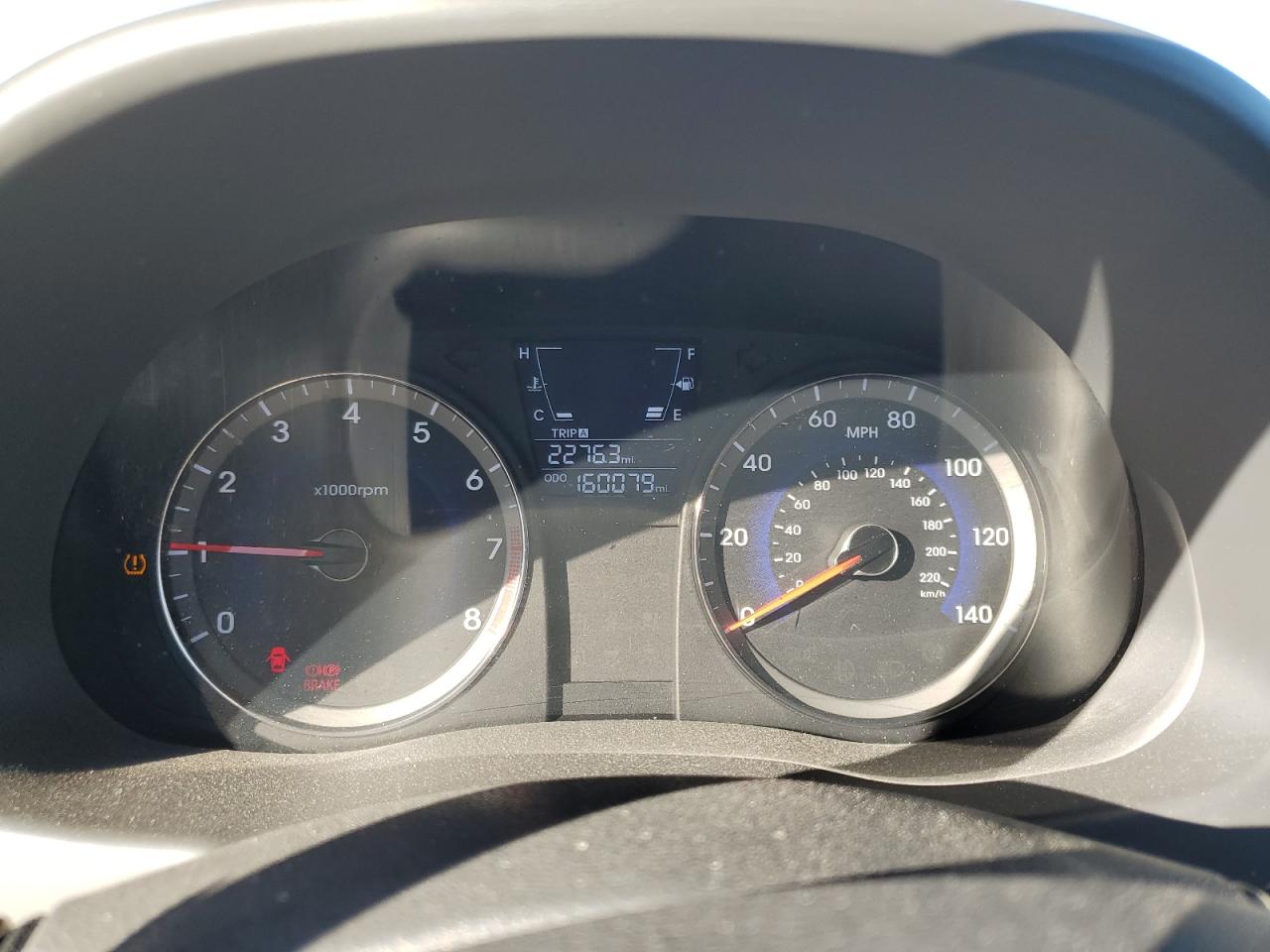 2012 HYUNDAI ACCENT GLS photo 25