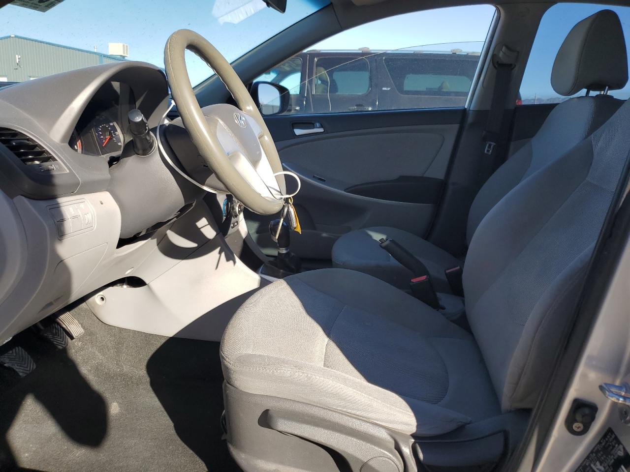 2012 HYUNDAI ACCENT GLS photo 19