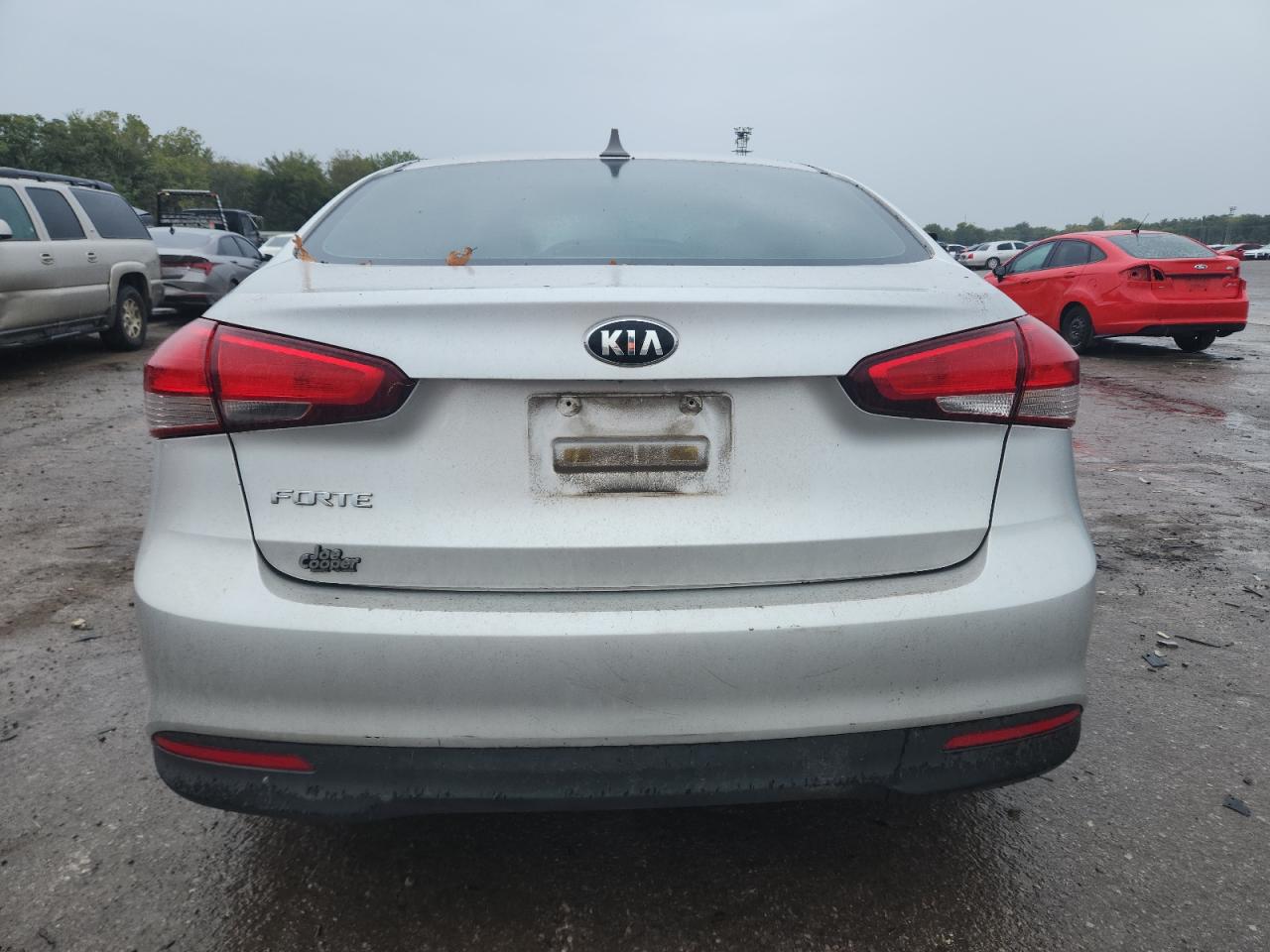 2017 KIA FORTE LX photo 6