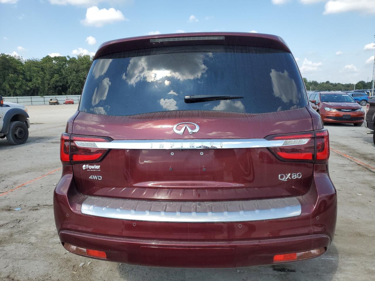 2020 INFINITI QX80 LUXE photo 16