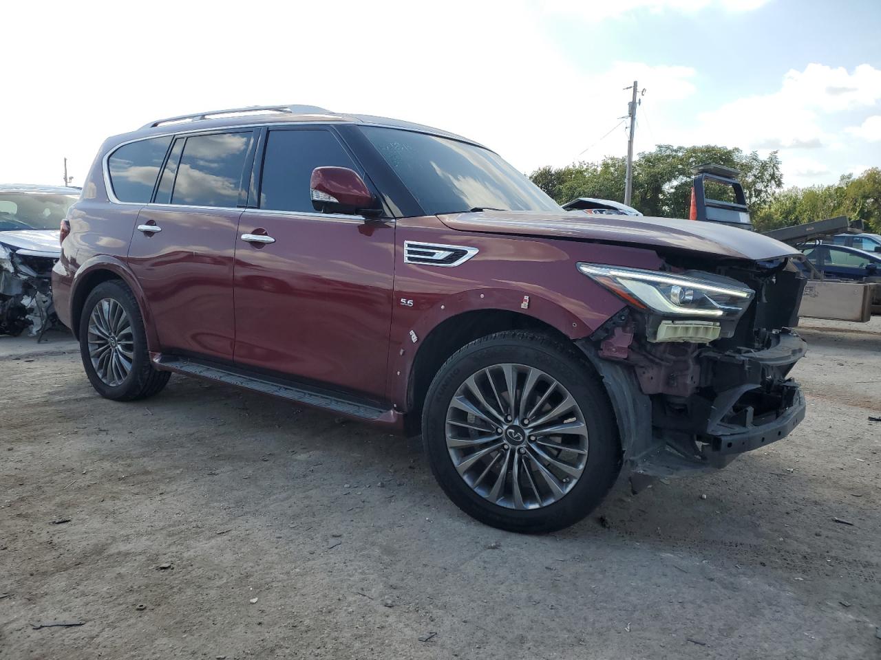 2020 INFINITI QX80 LUXE photo 10