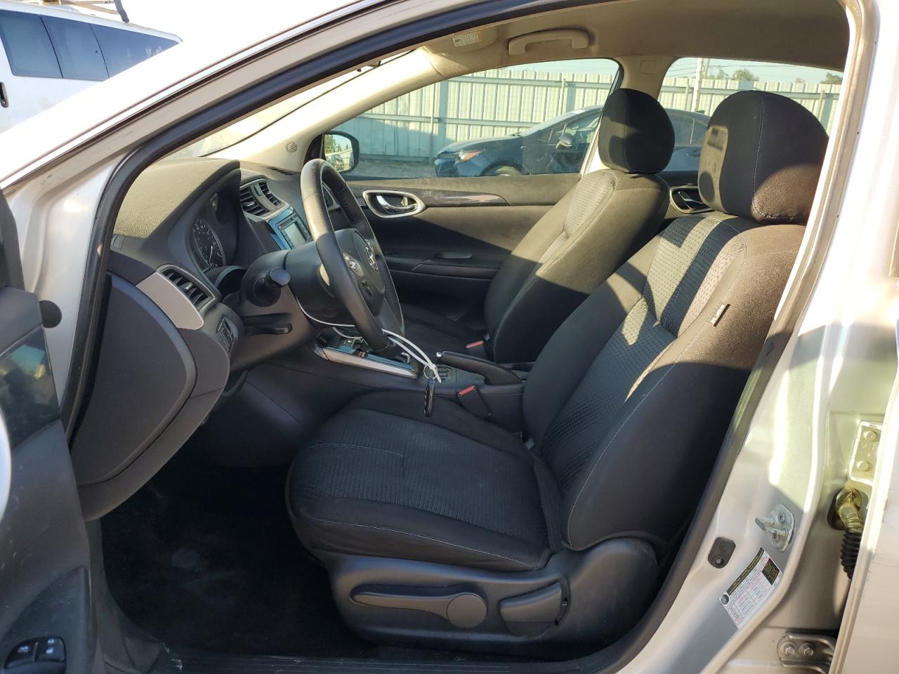 2018 NISSAN SENTRA S photo 13