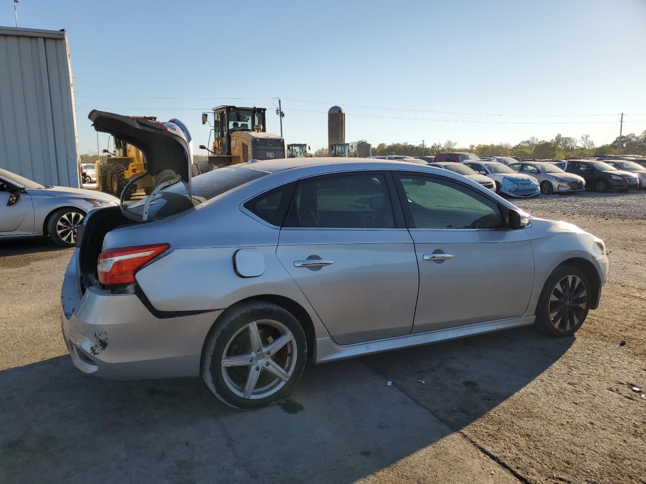 2018 NISSAN SENTRA S photo 5