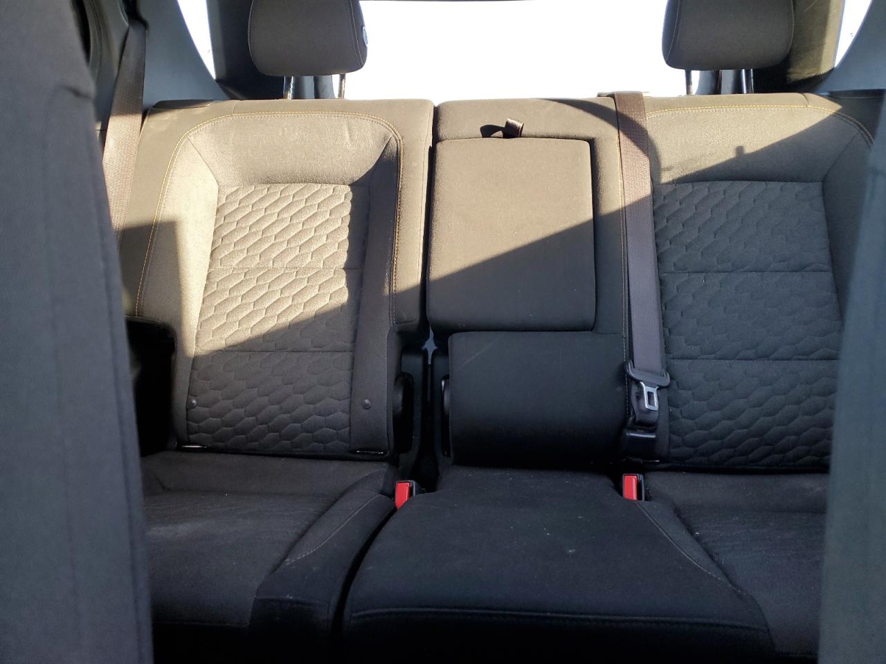2018 CHEVROLET EQUINOX LT photo 10