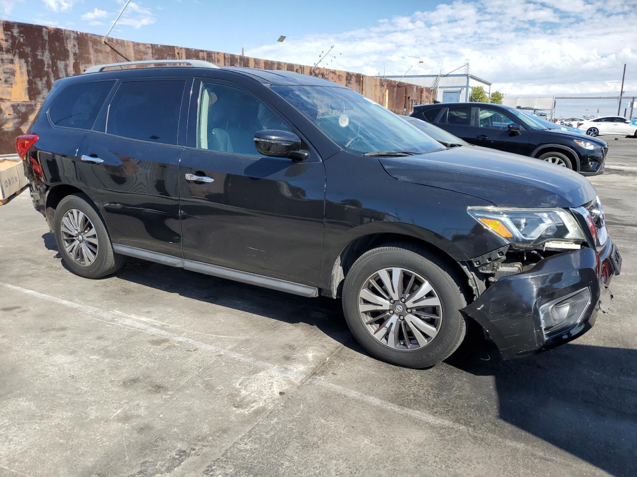 2017 NISSAN PATHFINDER S photo 7