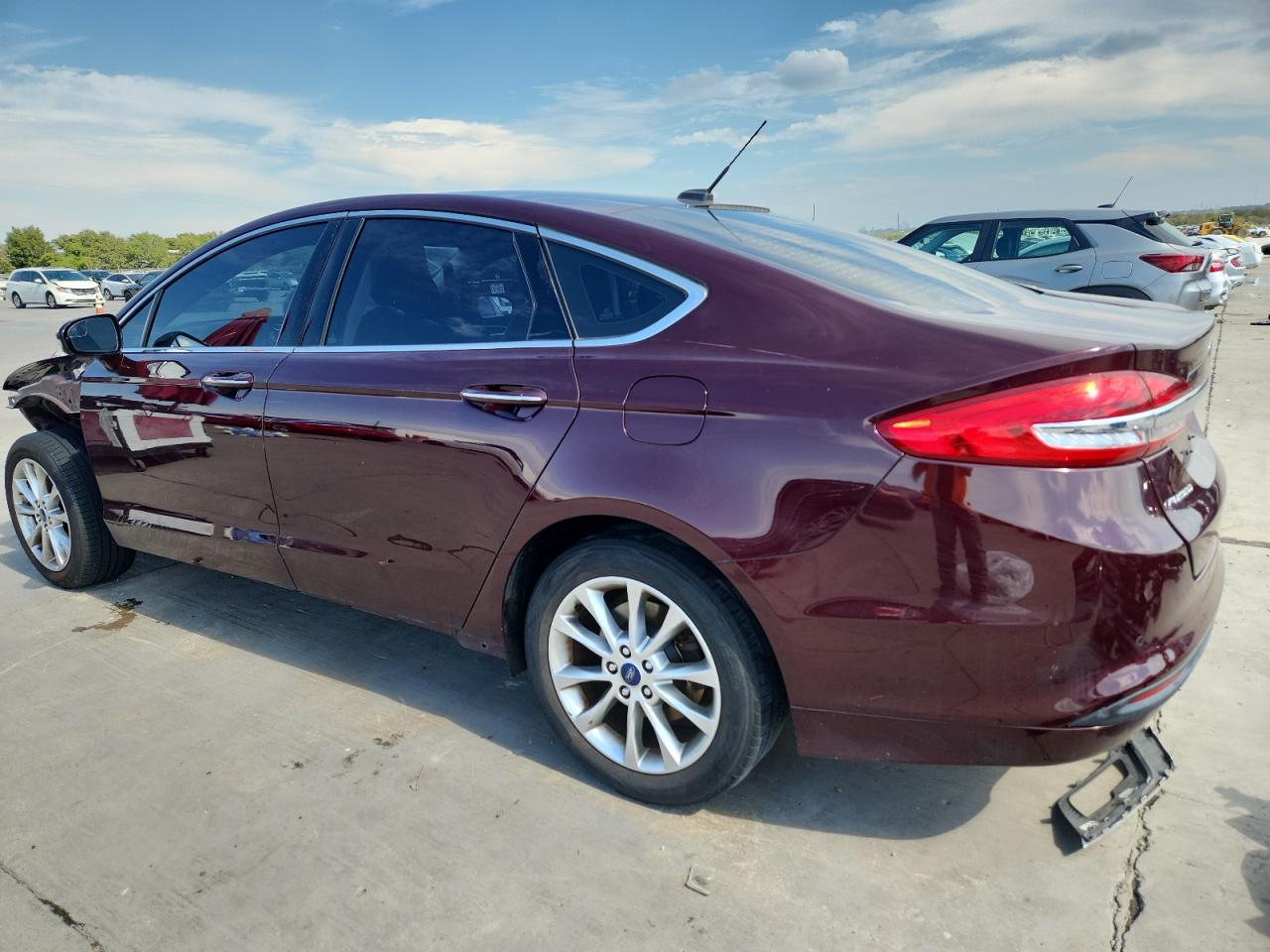 2017 FORD FUSION SE photo 3