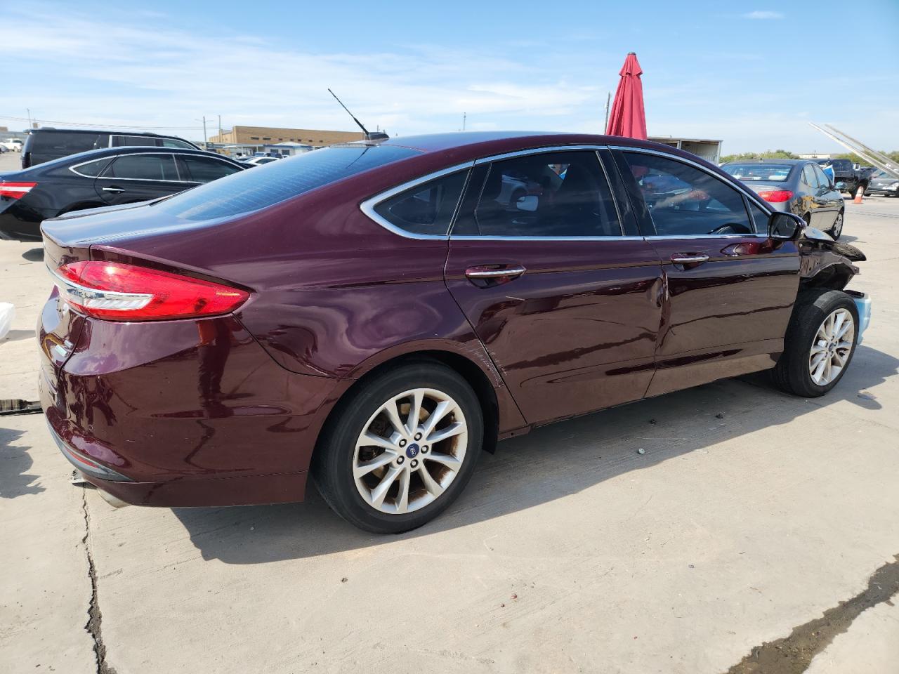 2017 FORD FUSION SE photo 5