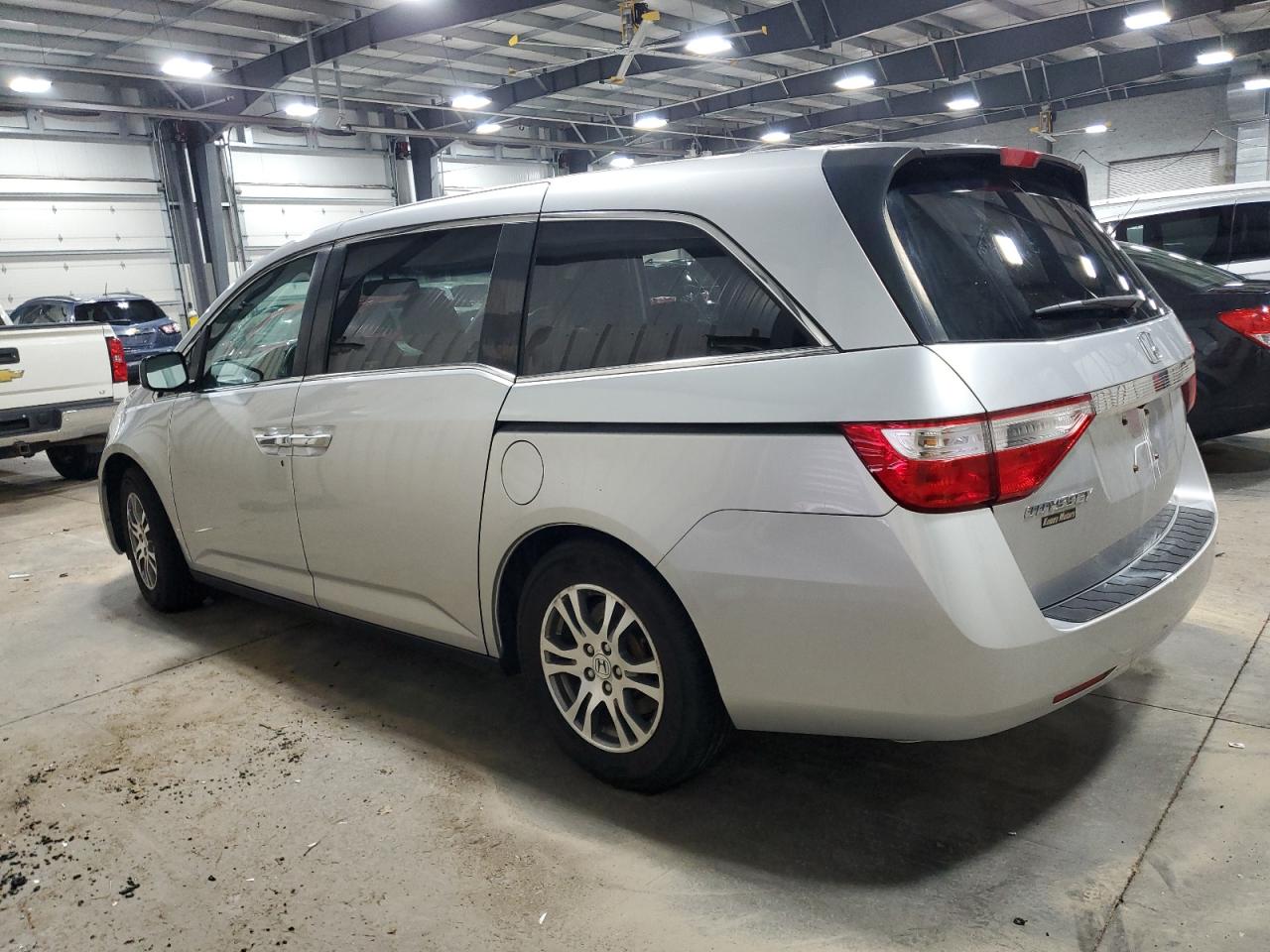 2012 HONDA ODYSSEY EXL photo 3