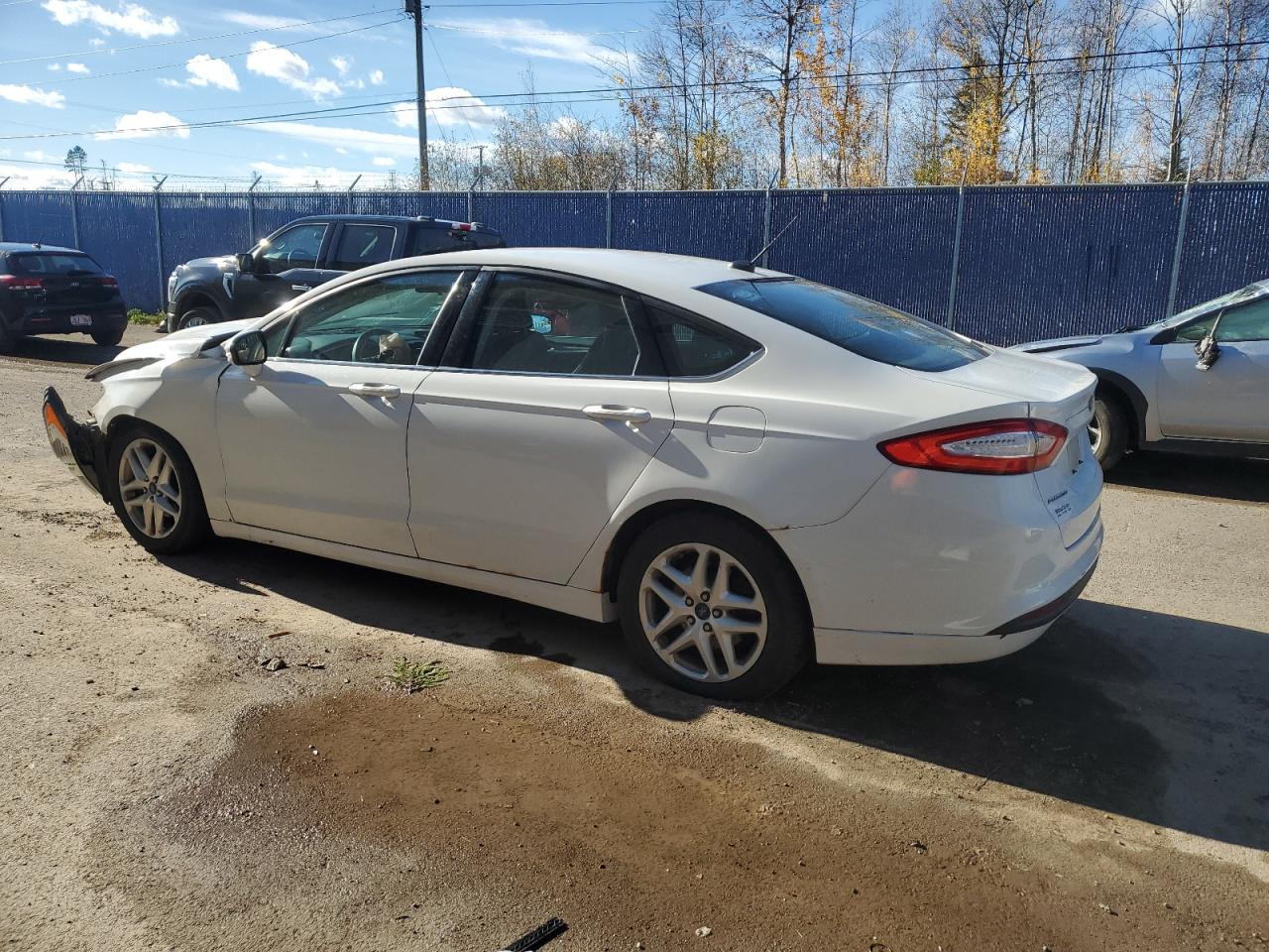 2016 FORD FUSION SE photo 3