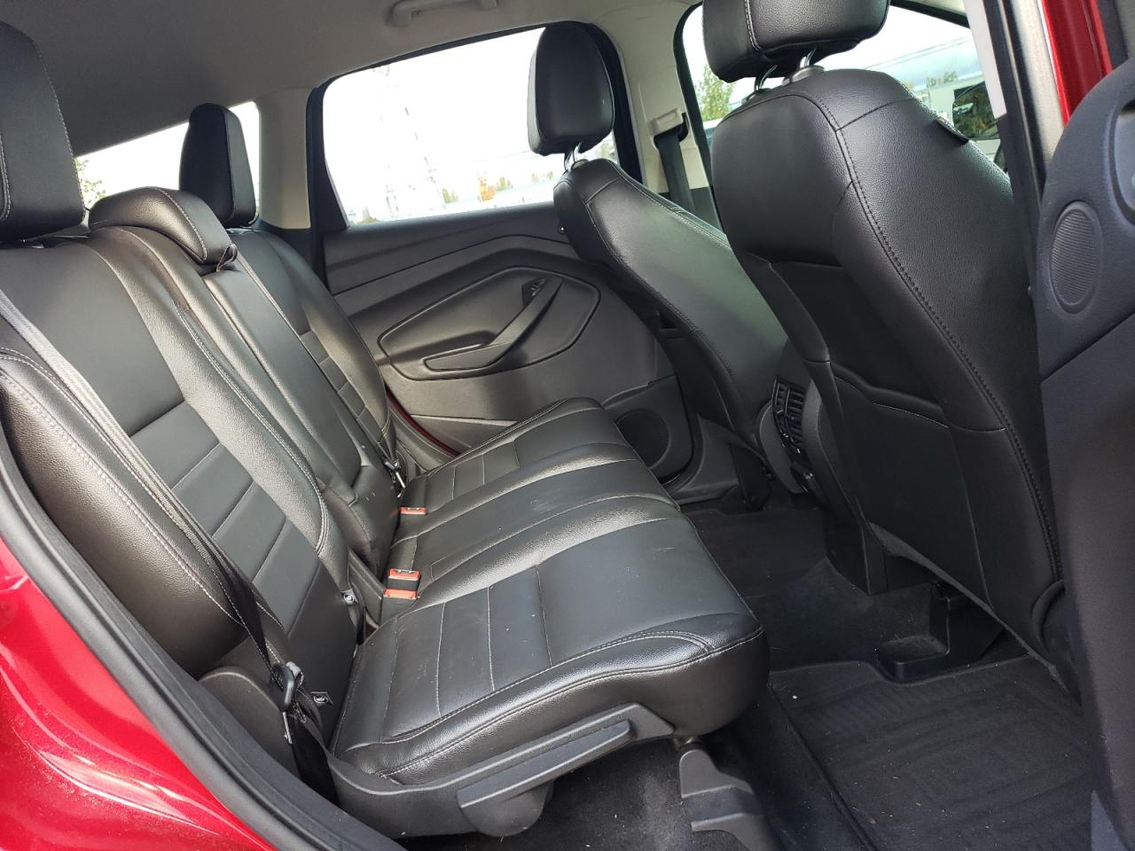 2016 FORD ESCAPE SE photo 21