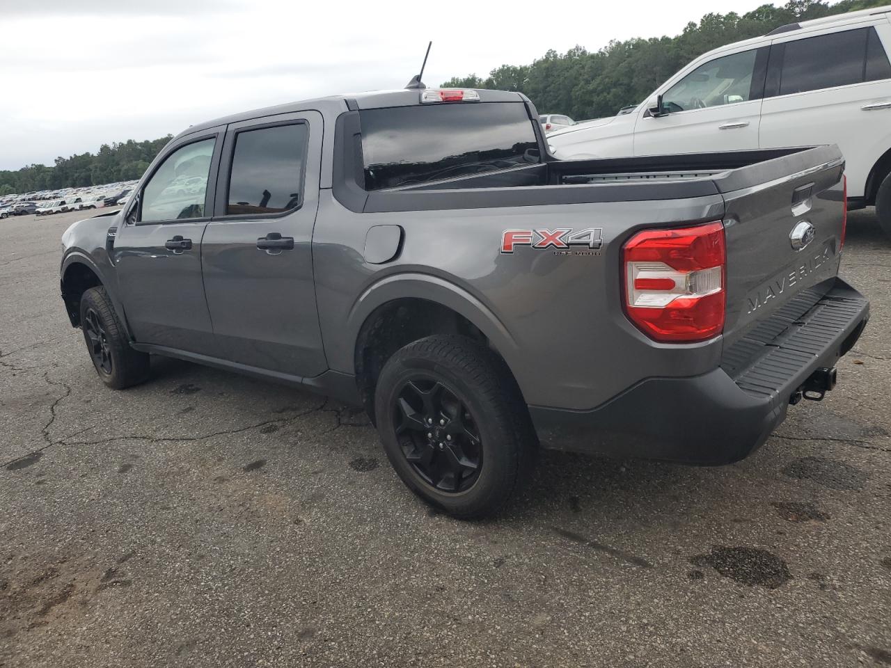 2024 FORD MAVERICK XLT photo 3