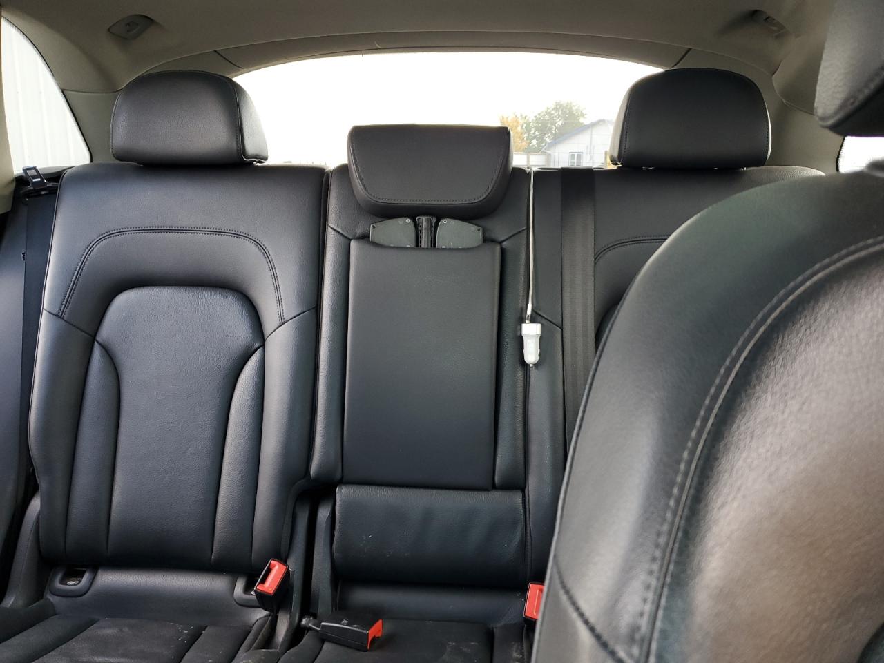 2012 AUDI Q5 PREMIUM PLUS photo 19