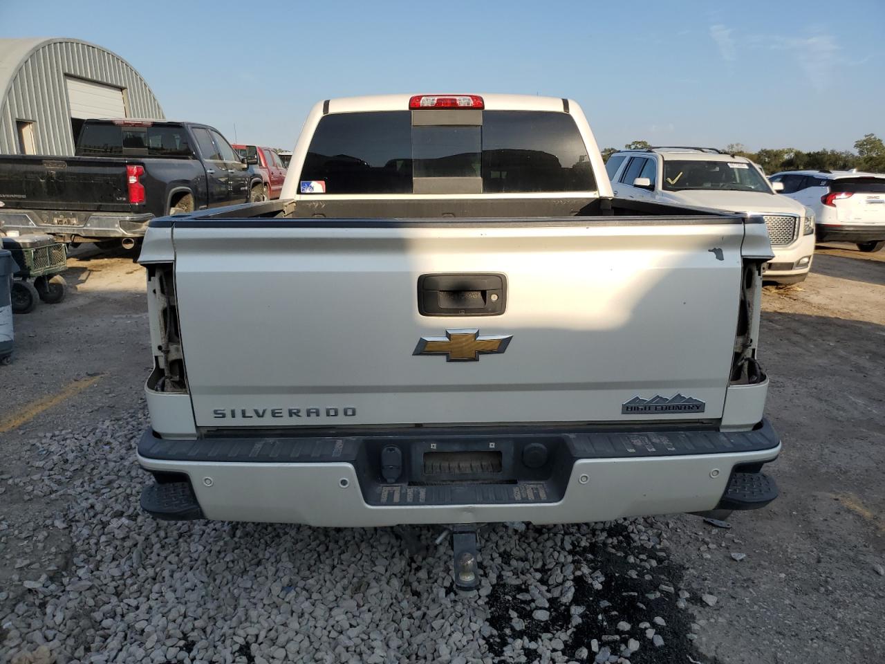 2015 CHEVROLET SILVERADO K1500 HIGH COUNTRY photo 11