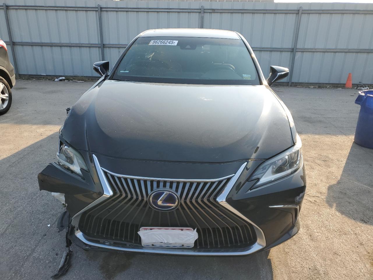 2020 LEXUS ES 300H photo 5