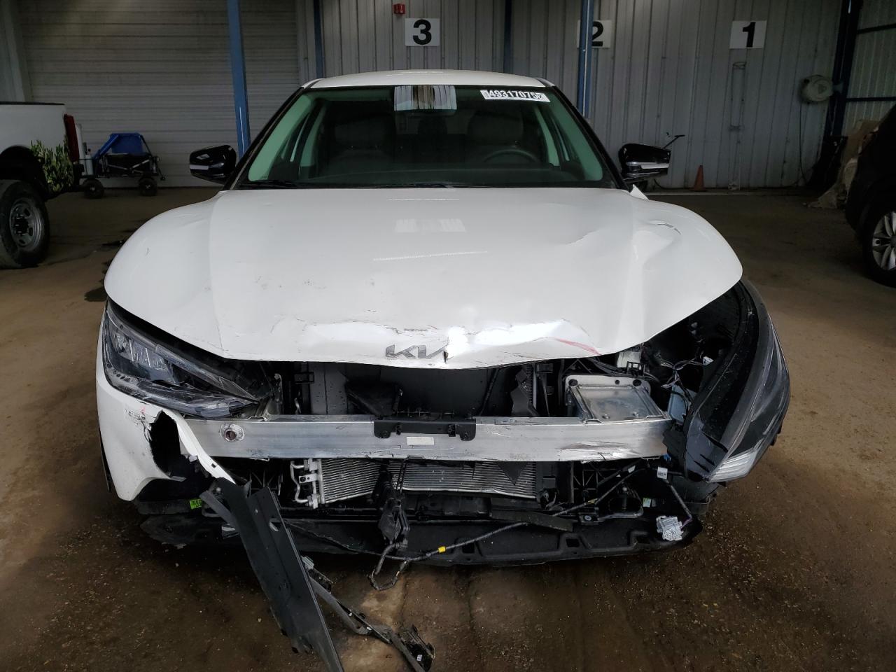2024 KIA EV6 LIGHT LONG RANGE photo 9