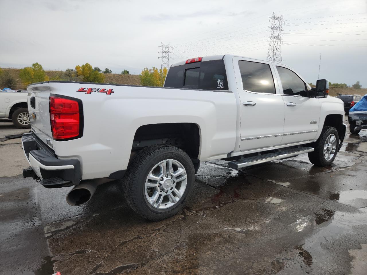 2019 CHEVROLET SILVERADO K2500 HIGH COUNTRY photo 5