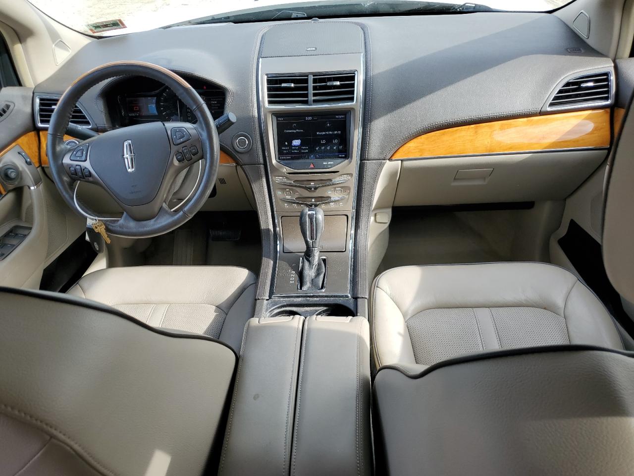 2012 LINCOLN TOWNHOUSE MKX photo 15