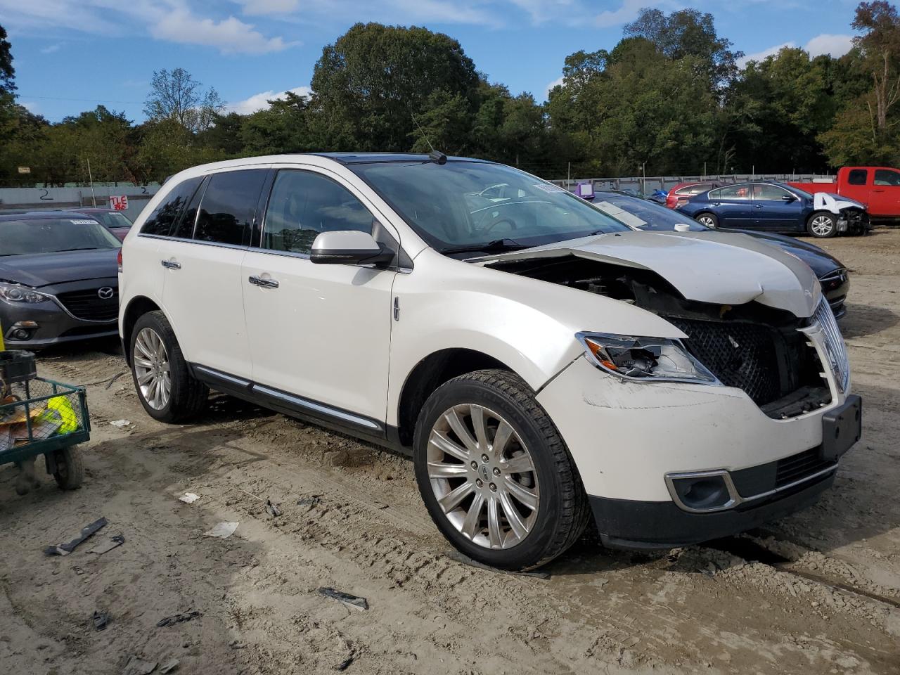 2012 LINCOLN TOWNHOUSE MKX photo 7