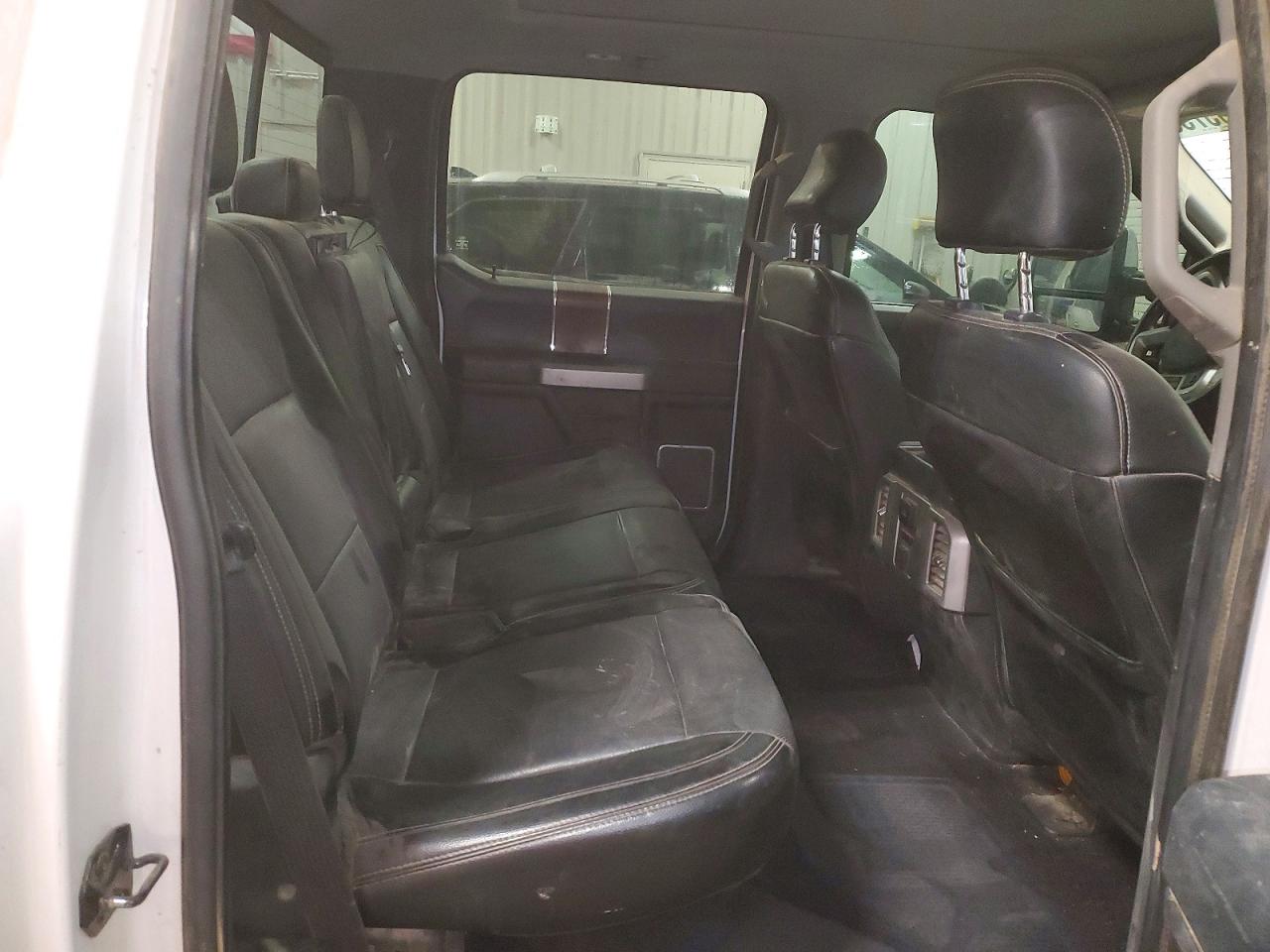 2015 FORD F150 SUPERCREW photo 19