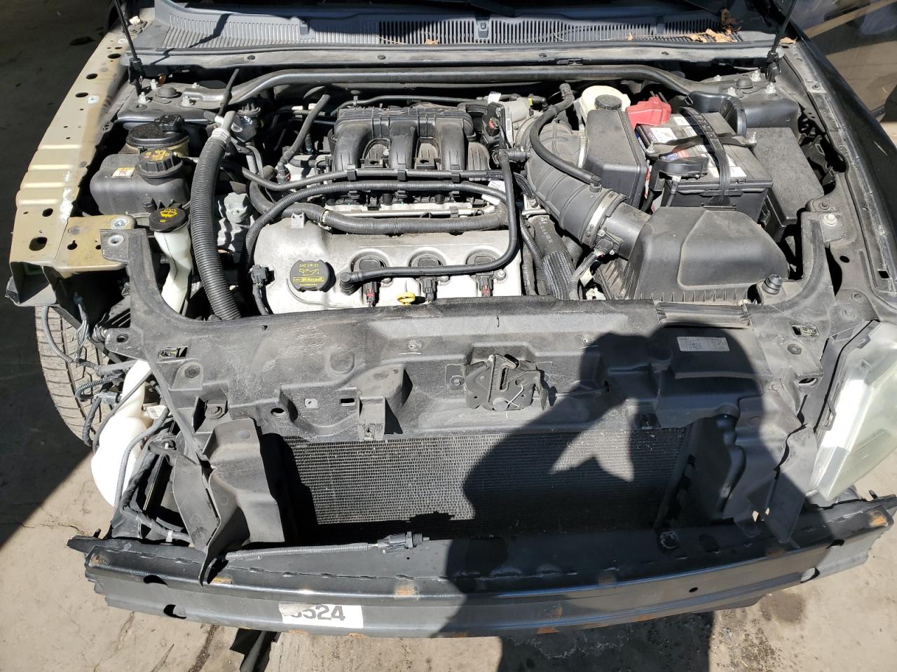 2011 FORD TAURUS LIMITED photo 11