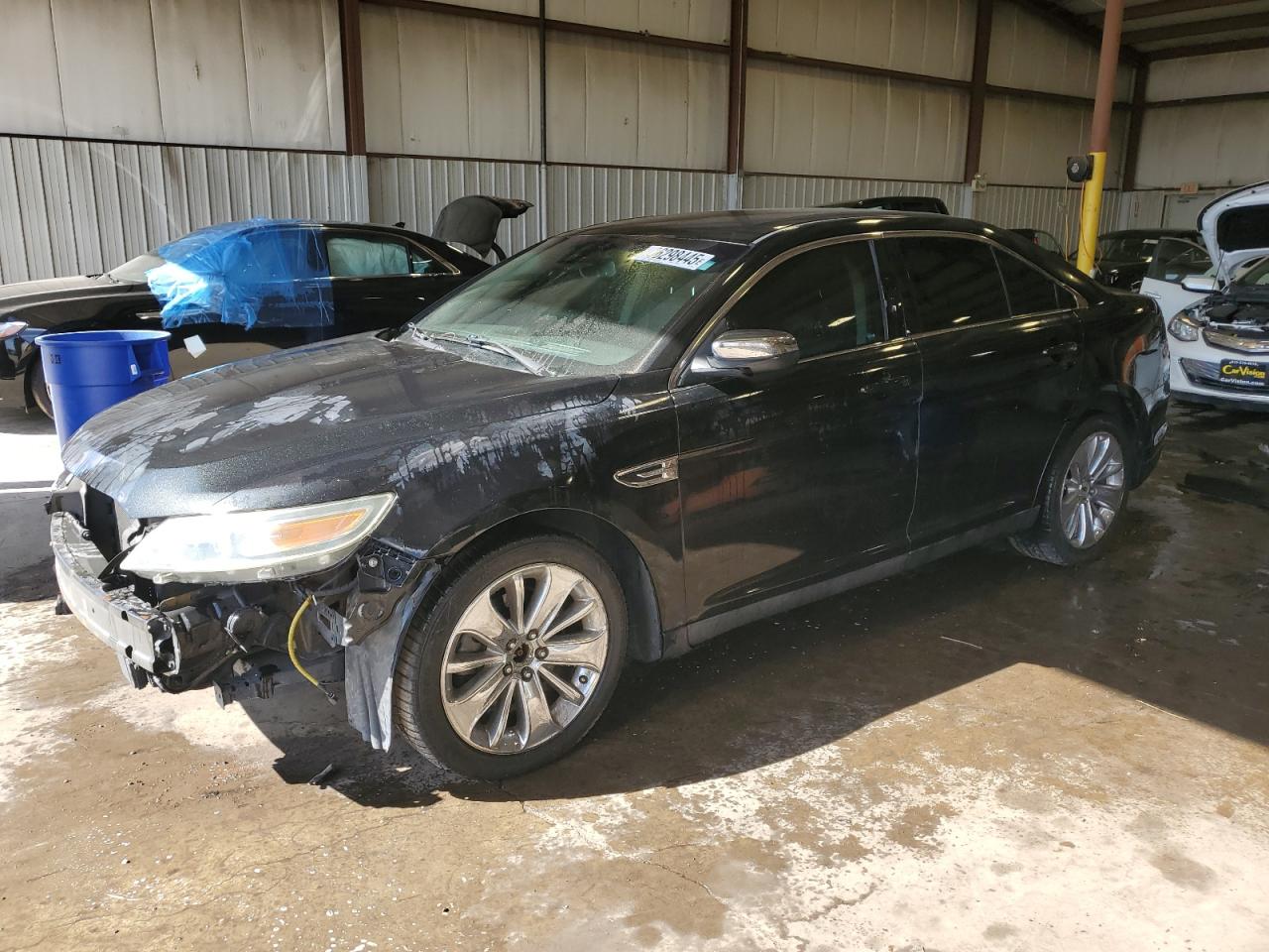 2011 FORD TAURUS