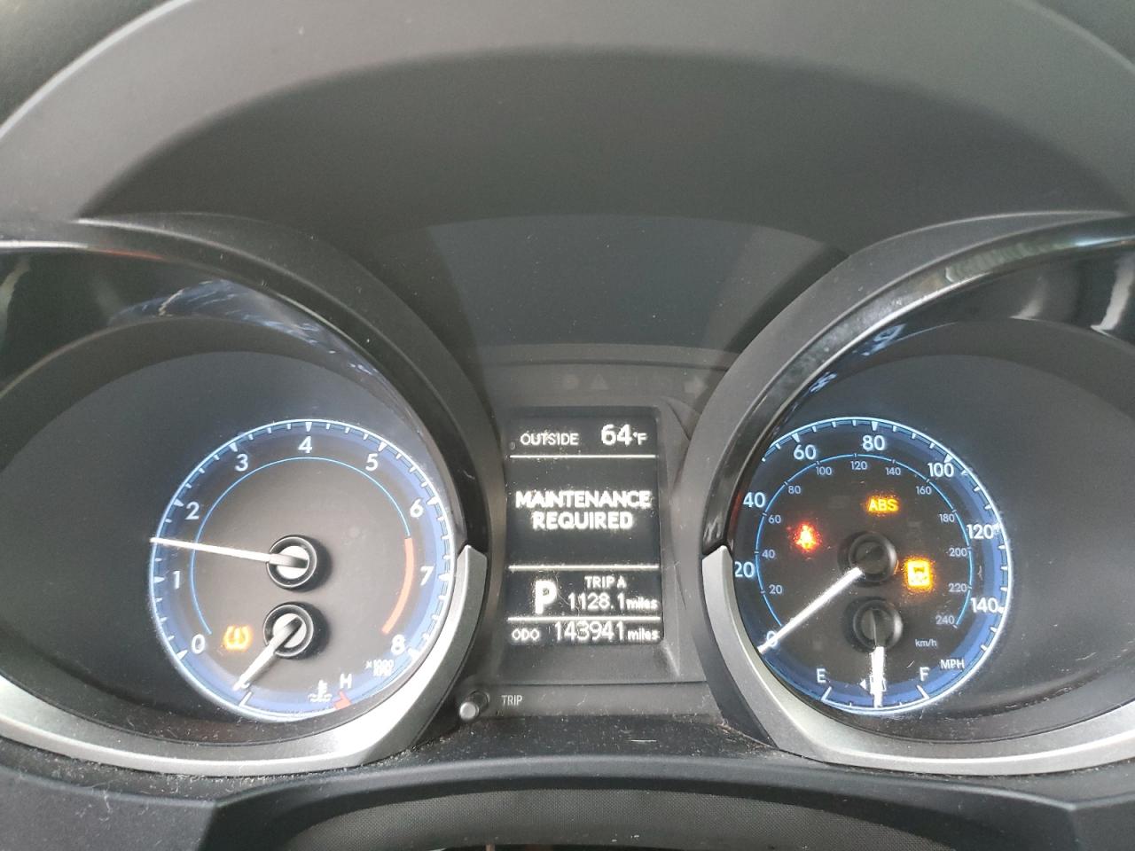 2015 TOYOTA COROLLA S photo 9