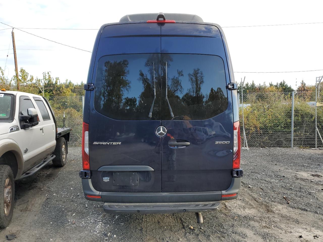 2024 MERCEDES-BENZ SPRINTER 2500 photo 6