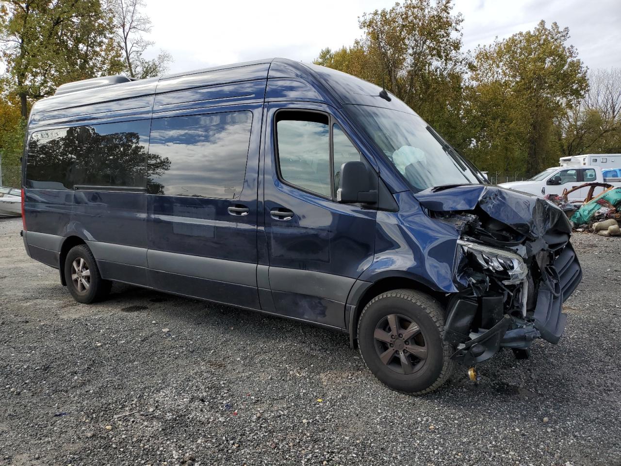 2024 MERCEDES-BENZ SPRINTER 2500 photo 4