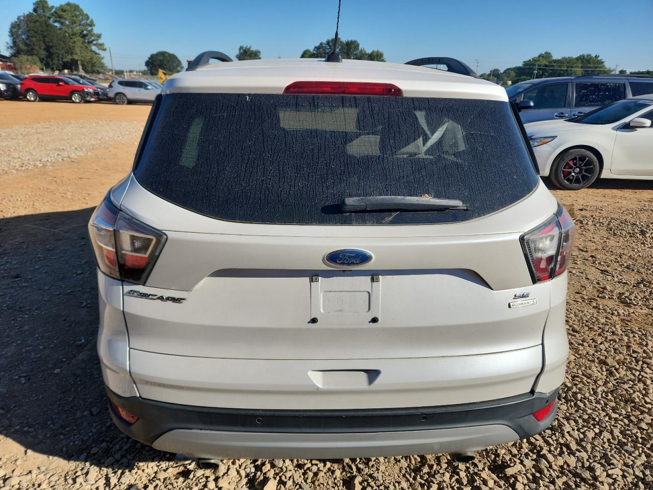 2017 FORD ESCAPE SE photo 16