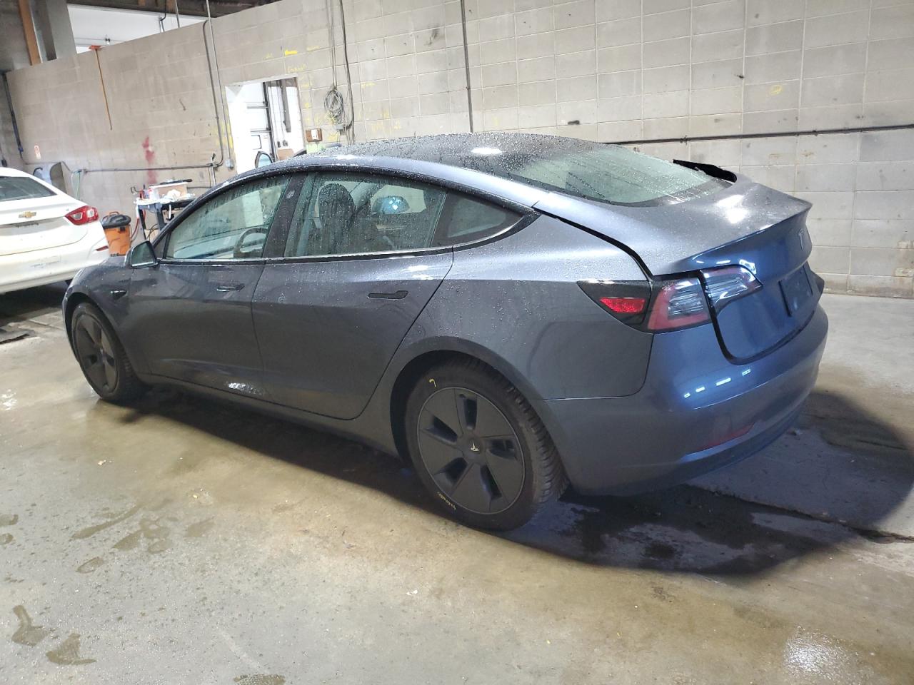 2022 TESLA MODEL 3 photo 2