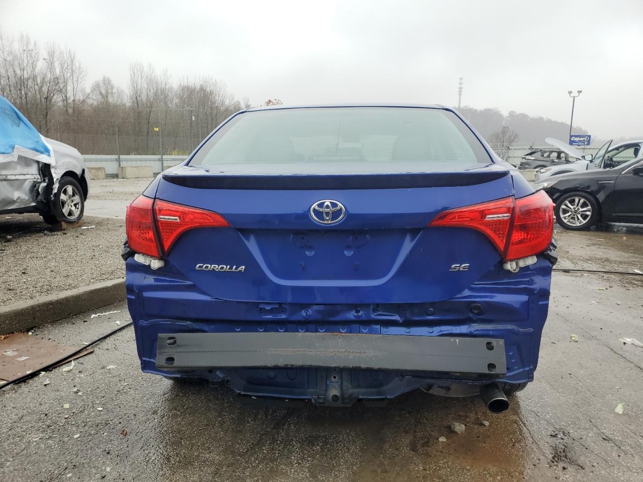2017 TOYOTA COROLLA SE photo 11