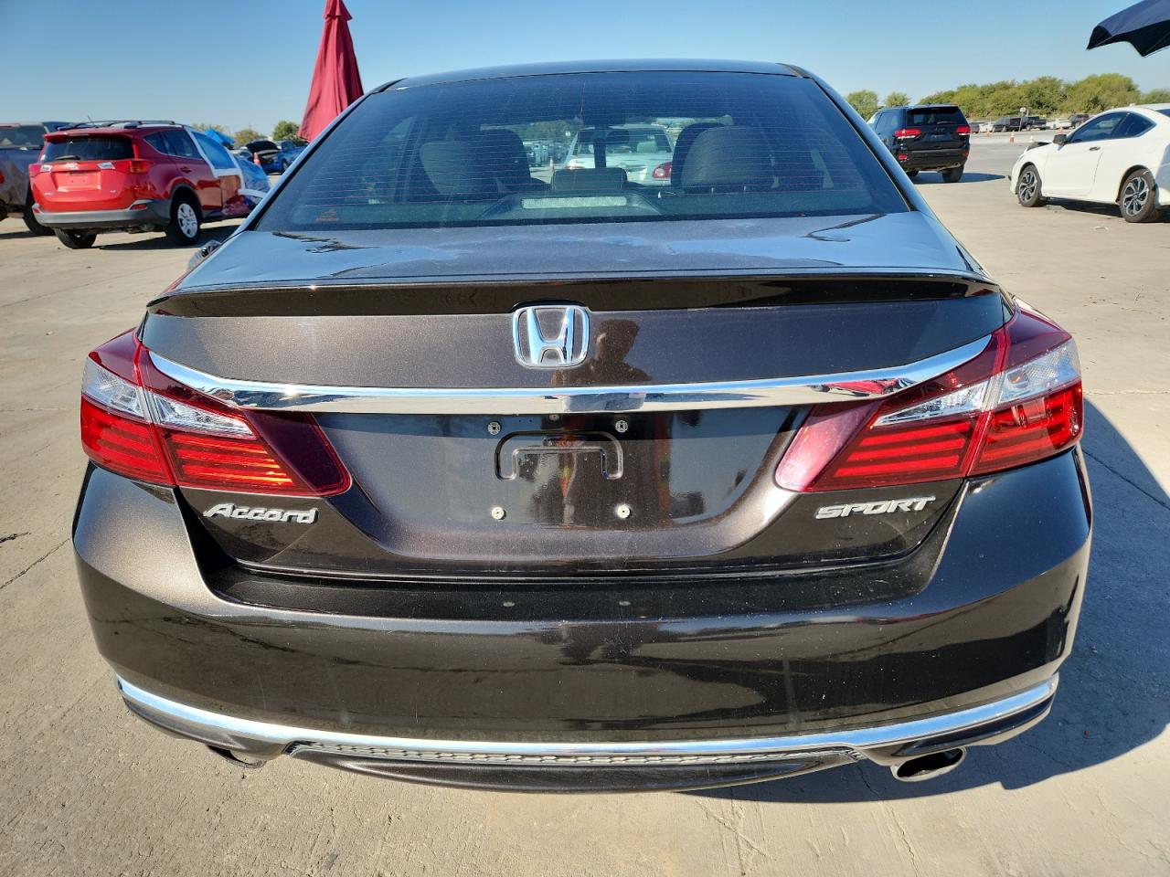 2017 HONDA ACCORD SPORT photo 16