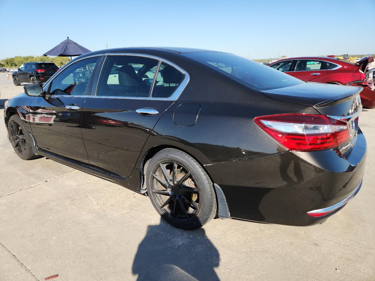 2017 HONDA ACCORD SPORT photo 4