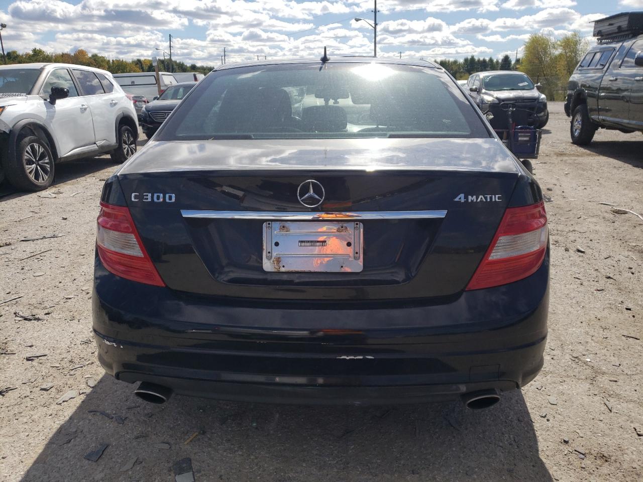 2011 MERCEDES-BENZ C 300 4MATIC photo 16