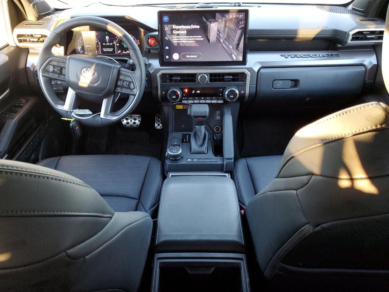 2024 TOYOTA TACOMA DOUBLE CAB photo 8