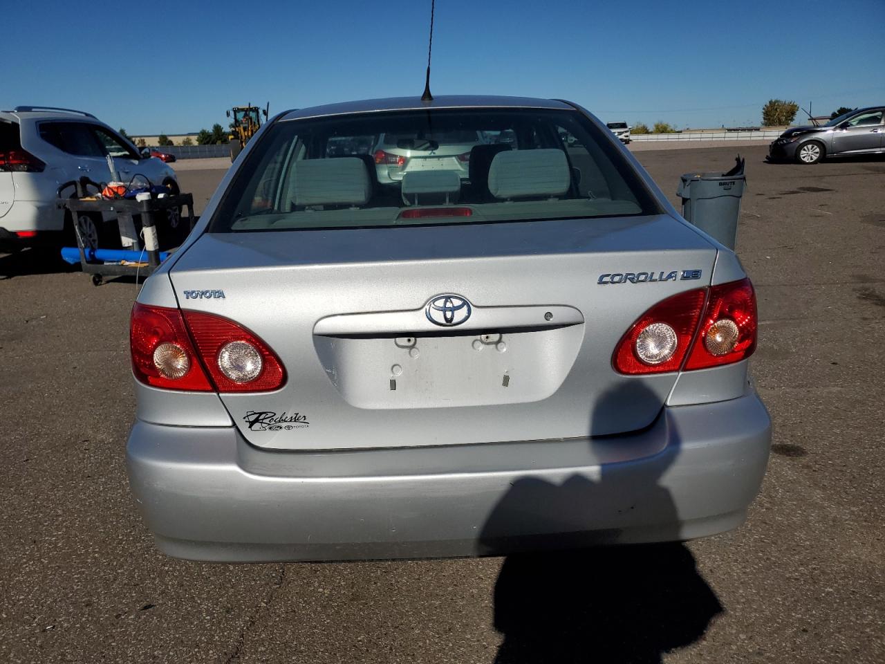 2005 TOYOTA COROLLA CE photo 11