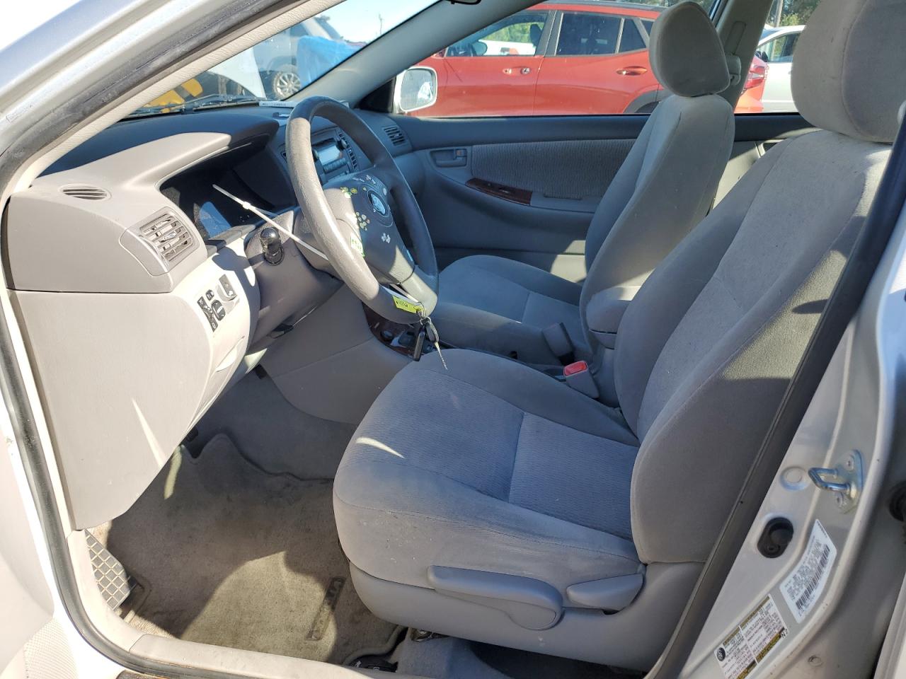2005 TOYOTA COROLLA CE photo 13