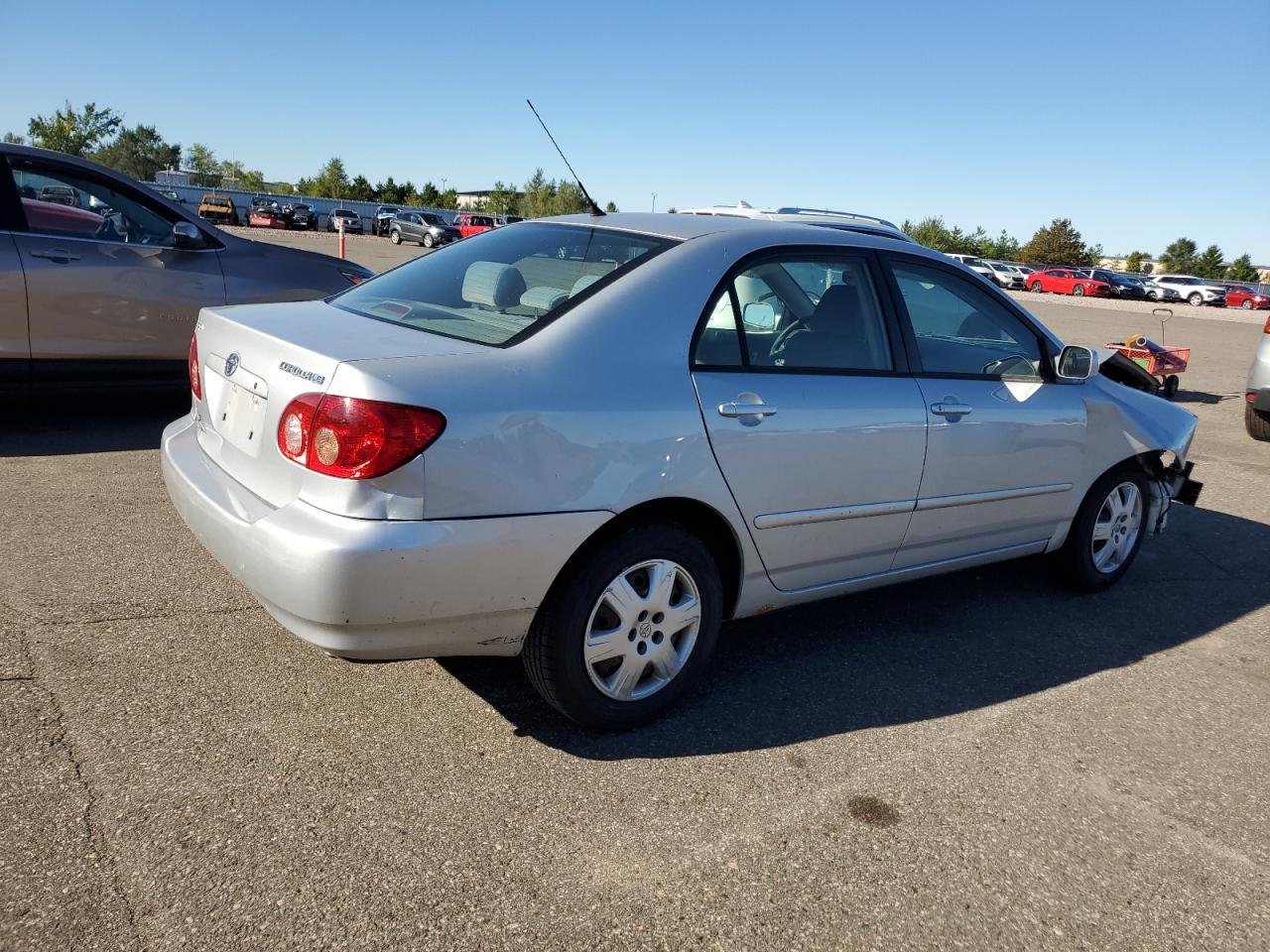 2005 TOYOTA COROLLA CE photo 5
