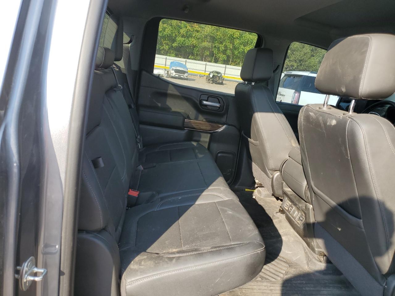 2021 CHEVROLET SILVERADO K1500 LT photo 10