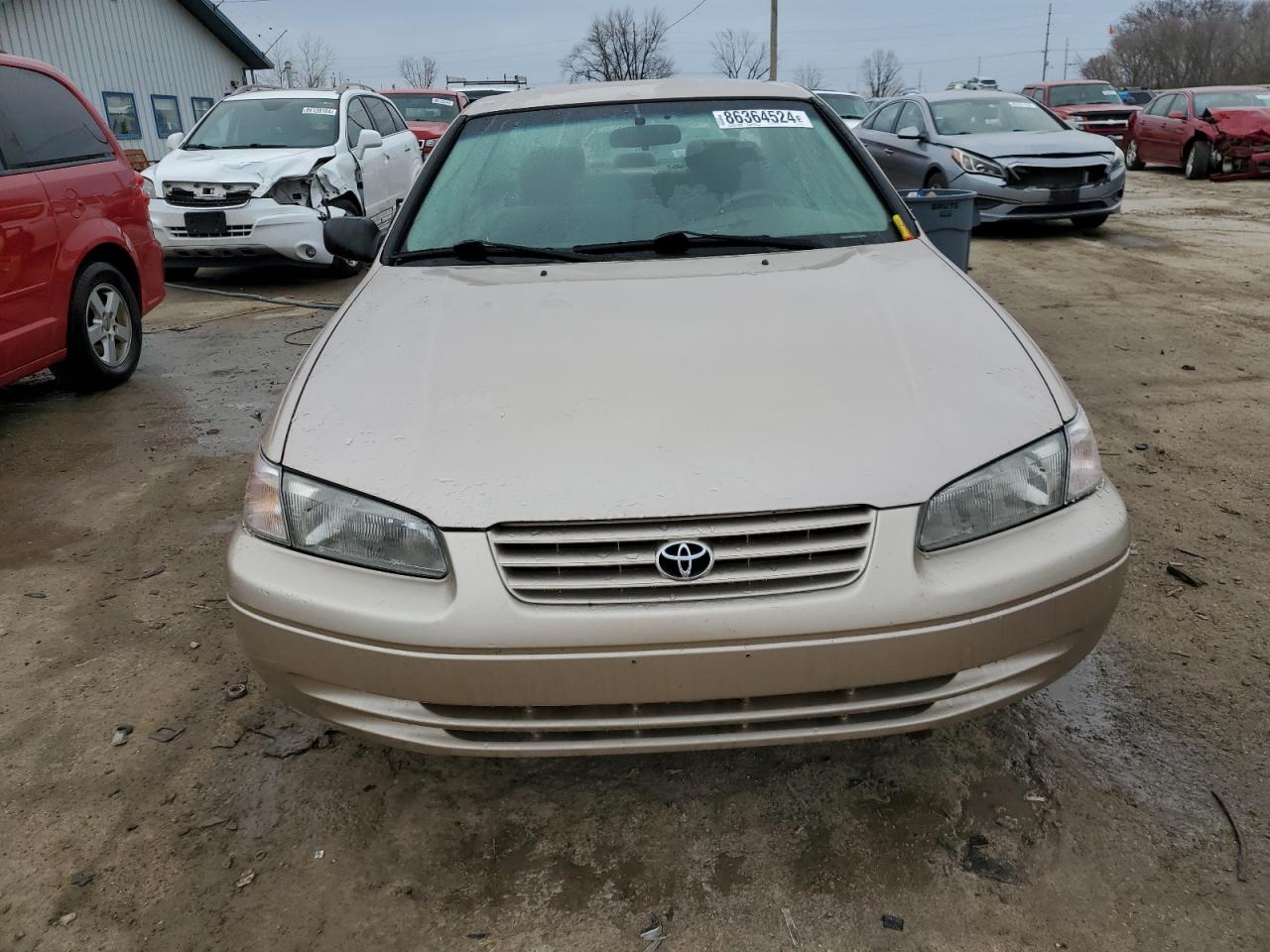 1997 TOYOTA CAMRY LE photo 9