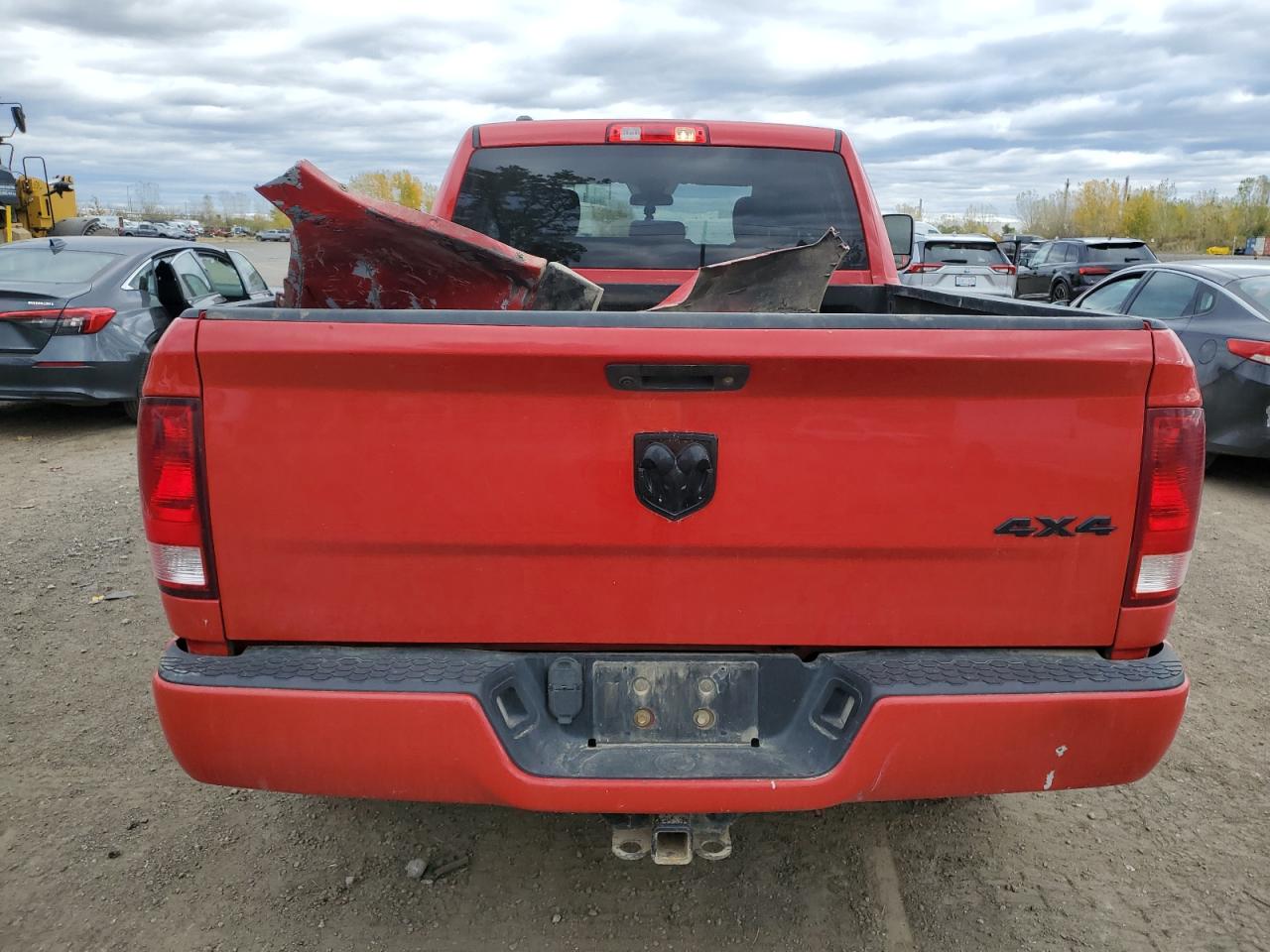 2018 RAM 1500 ST photo 16