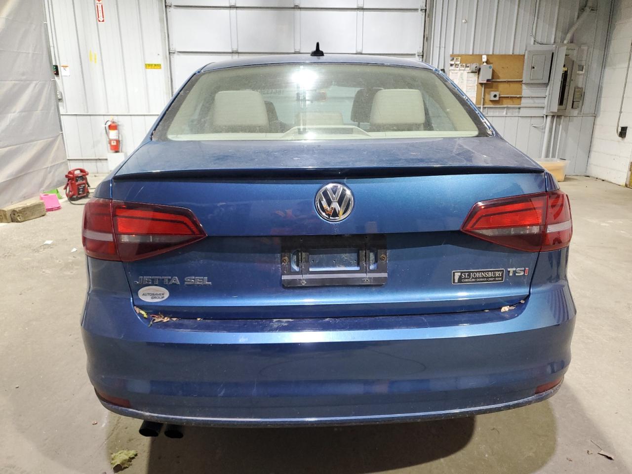 2016 VOLKSWAGEN JETTA SEL photo 6