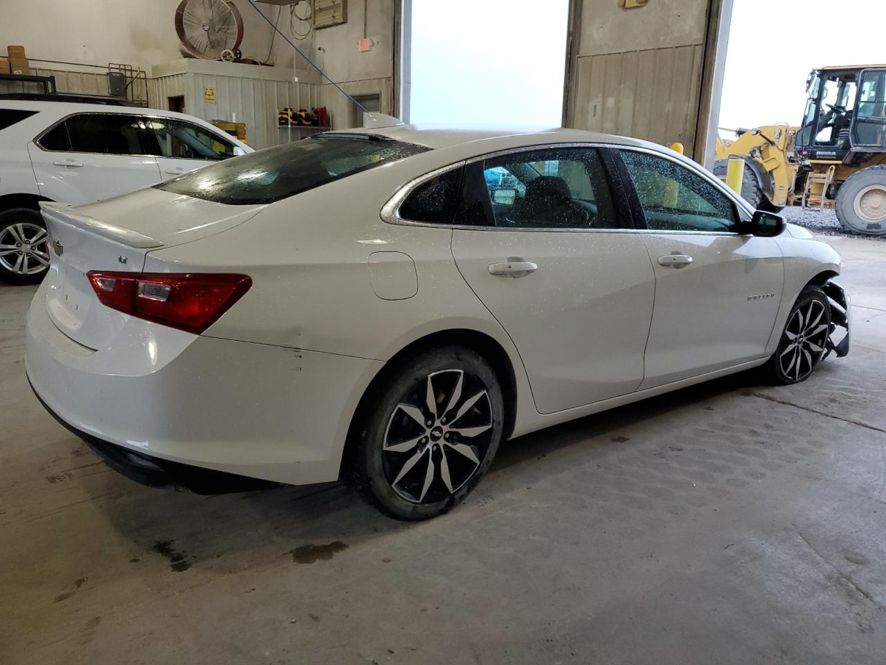 2018 CHEVROLET MALIBU LT photo 5