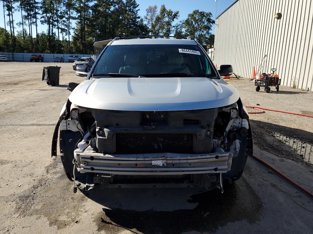 2015 FORD EXPLORER XLT photo 5