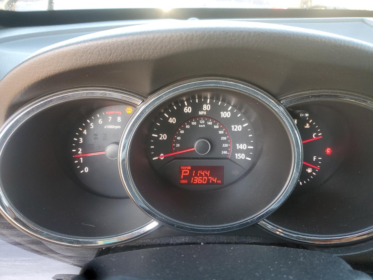 2011 KIA SORENTO EX photo 17